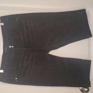 White House Black Market Peddle Pushers Size 14 Black